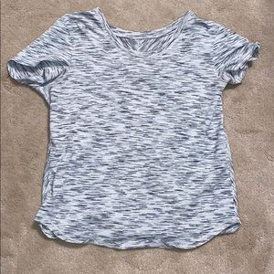 LuluLemon Workout tee Shirt